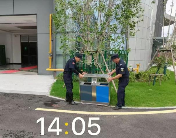 C:/Users/BA/Desktop/風雨過后南京保安迅速行動，恢復安“寧”面貌/4.jpg4